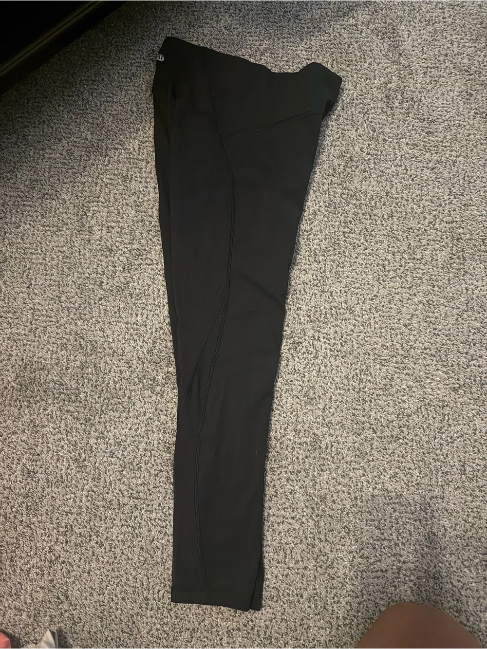 lululemon athletica Black Workout Leggings with Discreet Pocket - Picture 3 of 5
